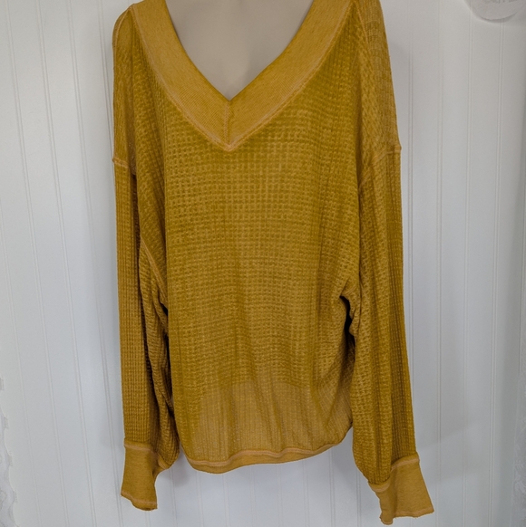 FREE PEOPLE South Side Thermal Top in Sunflower Sz M - Picture 6 of 15